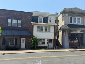Building Photo - 108 N Main St
