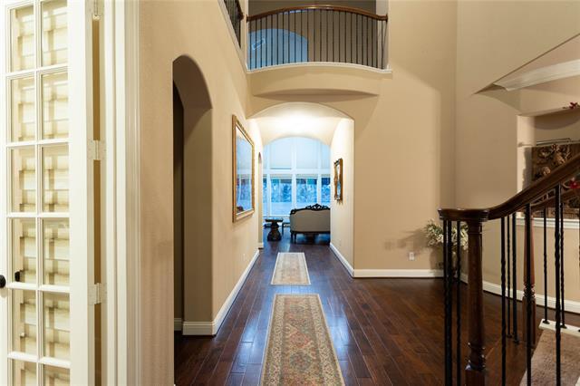 Foto del edificio - 6425 Academy Ln