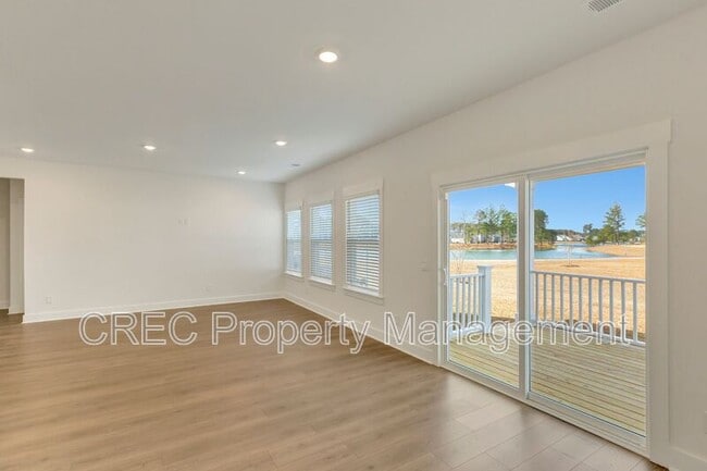 Foto del edificio - 101 Indigo Cvs Blvd