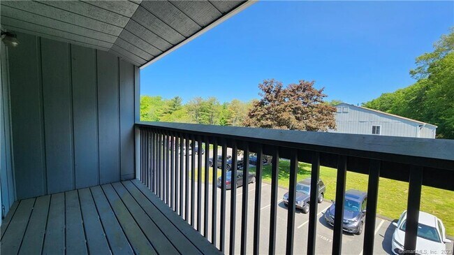 Building Photo - 74 Buddington Rd