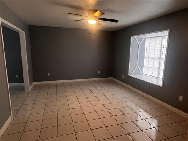 Foto del edificio - 5704 Count Ln