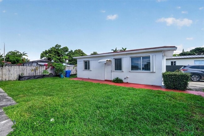 Photo - 3205 NW 3rd St House