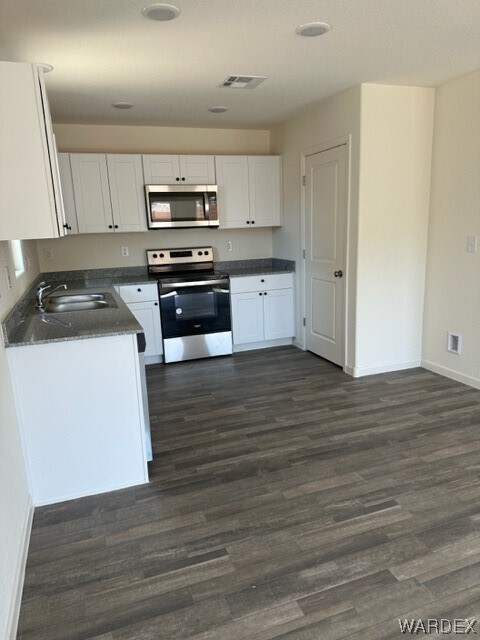 Foto del edificio - 2436 River Valley Rd