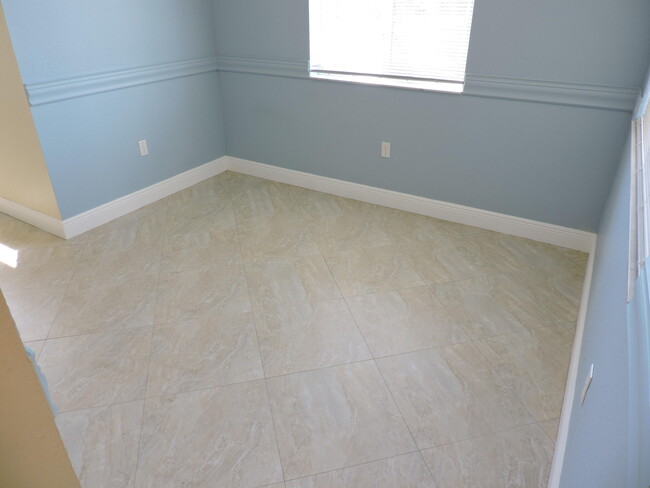 Foto del edificio - 11037 Legacy Blvd
