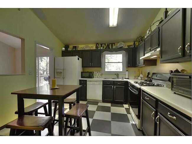 Foto del edificio - 2406 Jim Owens Ln NW