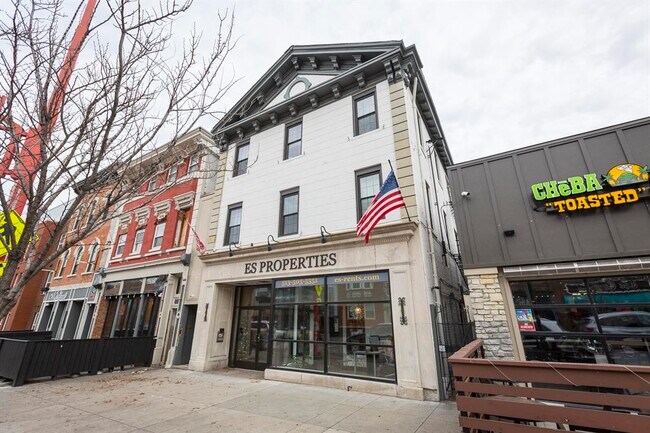 Foto del edificio - 2616 Short Vine St