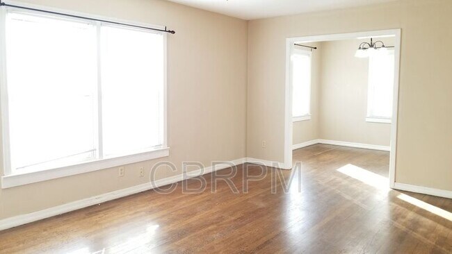 Foto del edificio - 3410 25th St