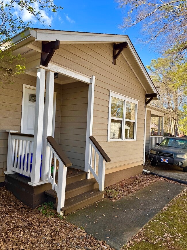 Photo - 2829 Arborcrest Dr House