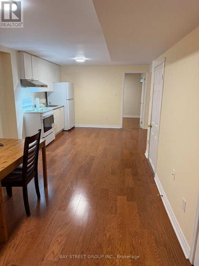 Building Photo - 59 Hunt Ave