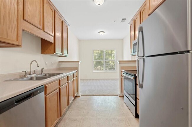 Foto del edificio - 3300 Dogwood Dr
