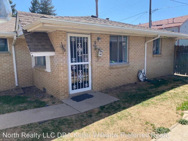 Building Photo - 2 br, 1 bath House - 1233 Akron St.