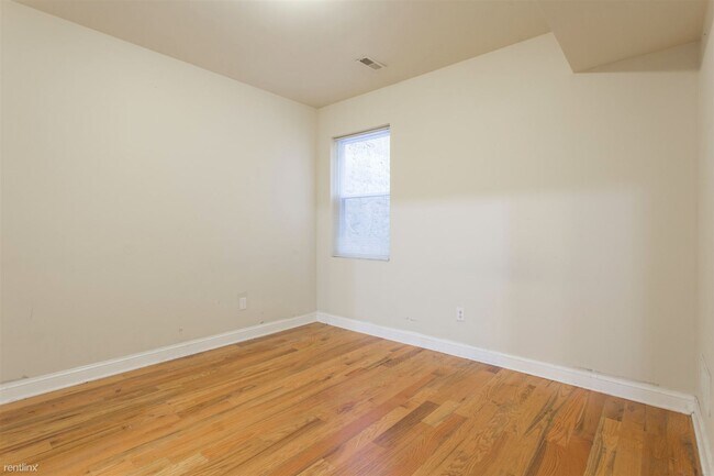 Foto del edificio - 5 br, 5 bath Duplex - 2136 N 18TH ST Unit B