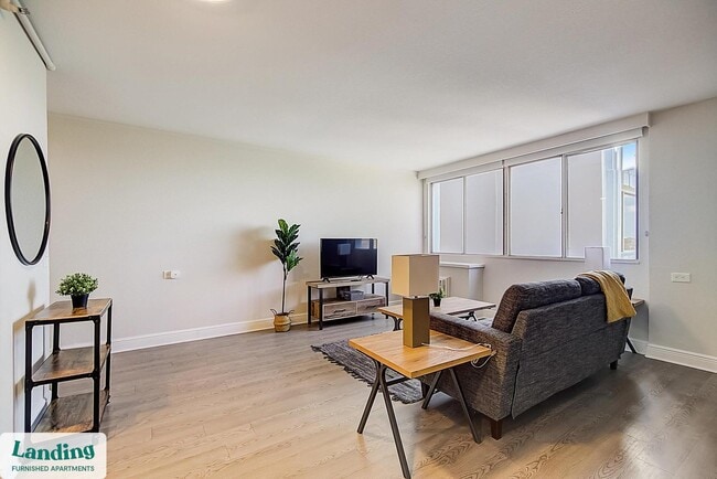 Foto del edificio - 305 Dr. M.L.K. Jr St S