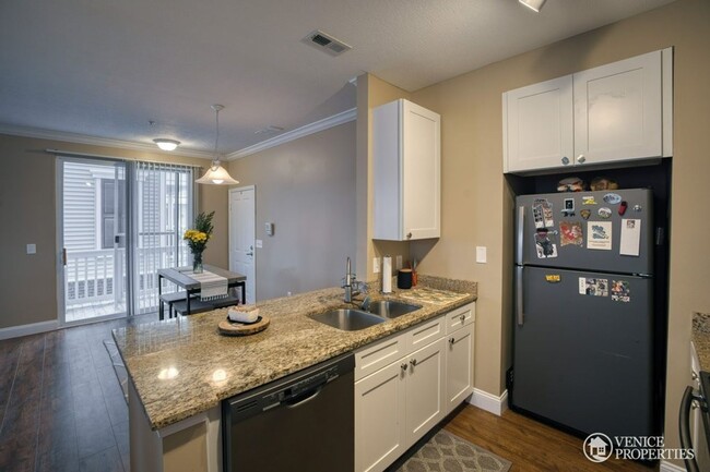 Foto del edificio - Two Bedroom with Garage near Grandview