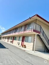 Building Photo - Palace Apartments