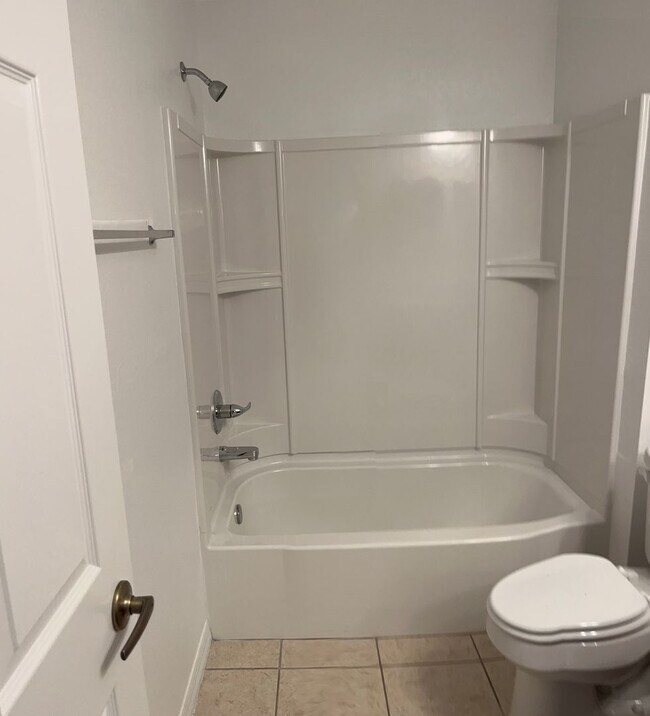 Foto del edificio - 6724 SE 106th St