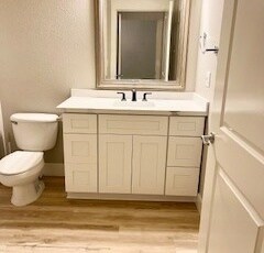 Foto principal - 24535 Town Center Dr