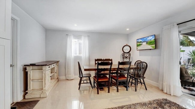 Foto del edificio - 2941 Angler Dr