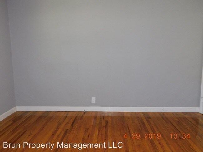 Foto del edificio - 3814 Woodlake Dr