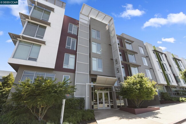 Building Photo - 555 Ygnacio Valley Rd
