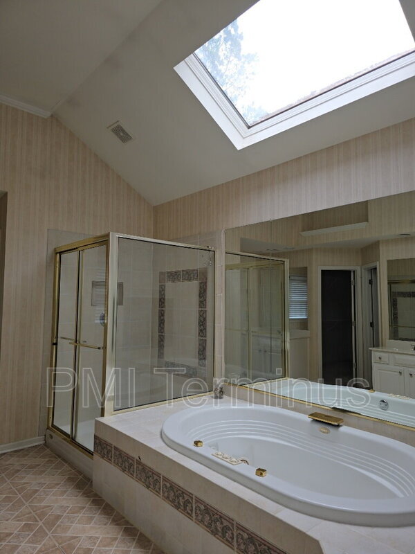 Foto del edificio - 3307 Fieldwood Dr SE