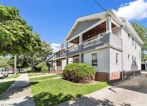 Building Photo - 1575 Orchard Grove Ave