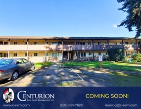 Building Photo - 2042 Myrtle Ave NE