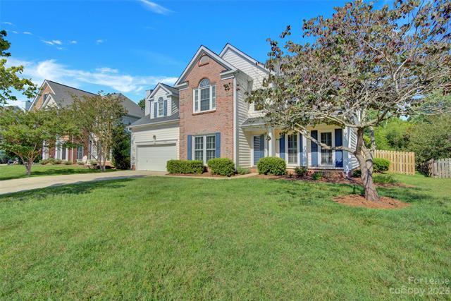 Foto del edificio - 8428 Newton Ln
