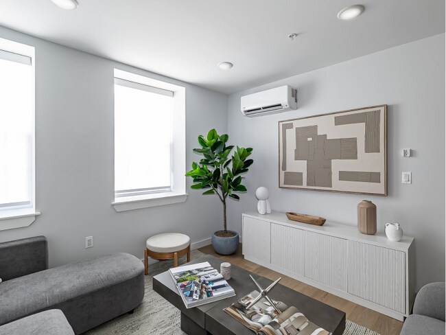 Foto del edificio - 55 Tunxis Ave