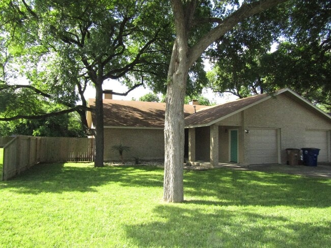 Foto del edificio - 8325 Fathom Cir