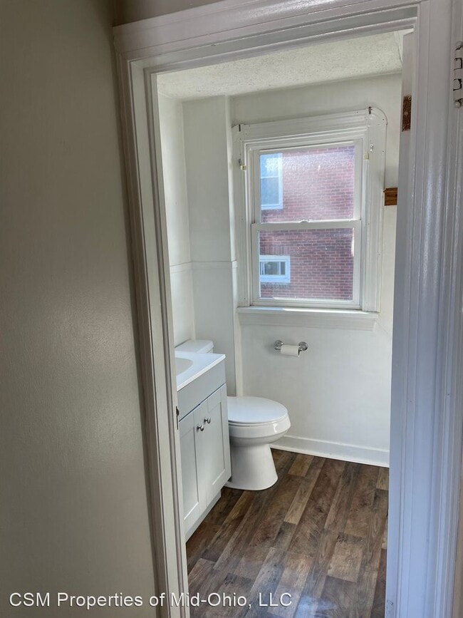 Building Photo - 2 br, 1 bath House - 368 Sturges ave.