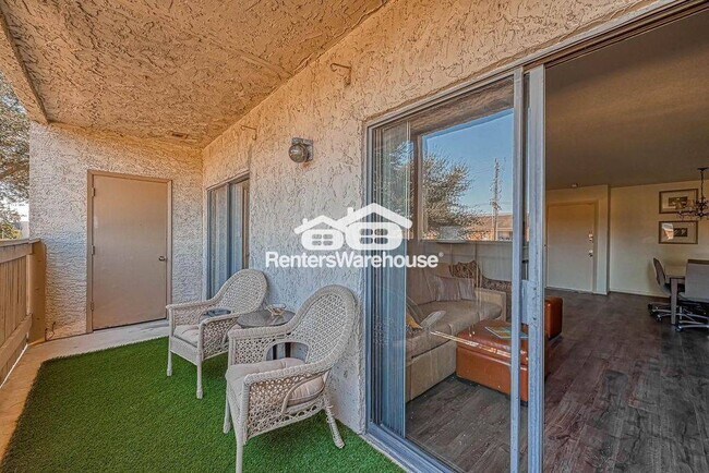 Foto del edificio - 8433 Hearth Dr