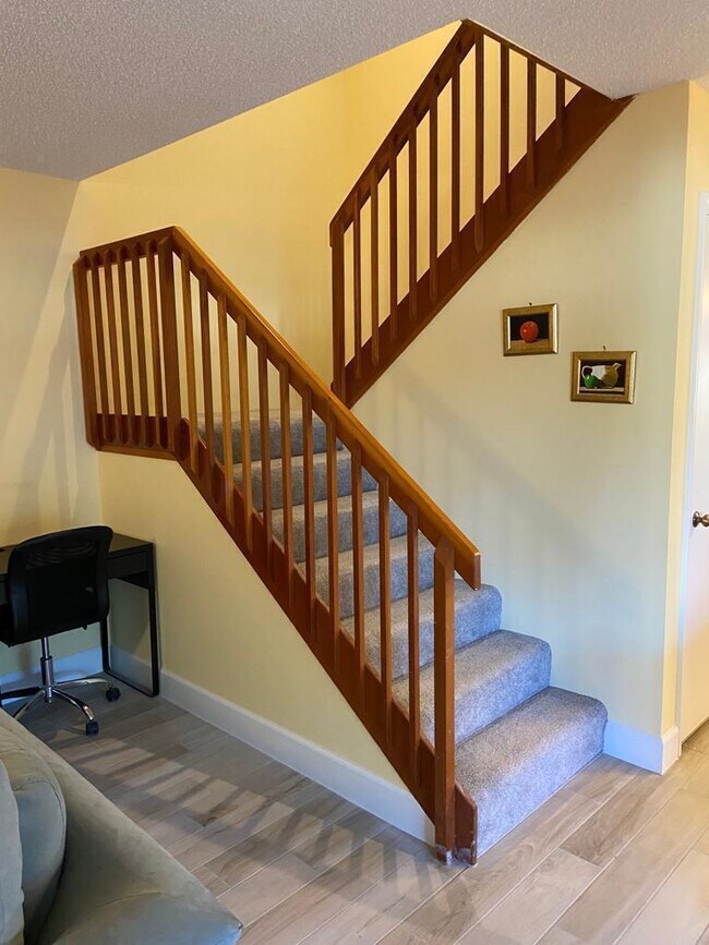 Building Photo - 8010 80th Way