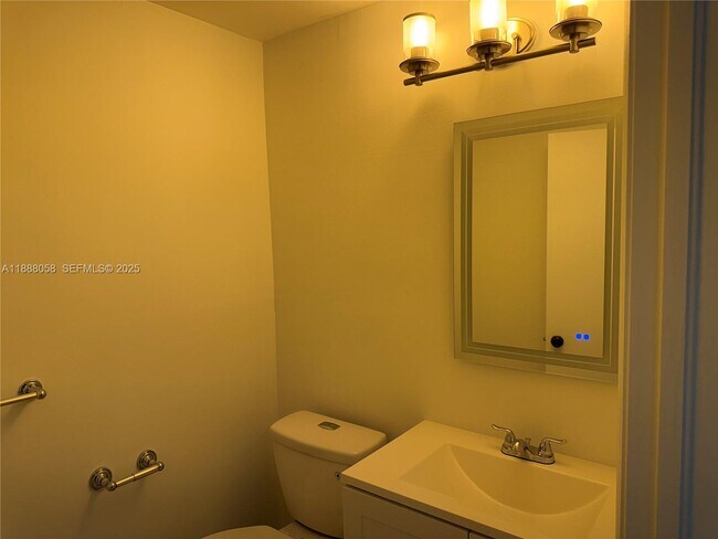 Foto del edificio - 5225 NW 112th Ave