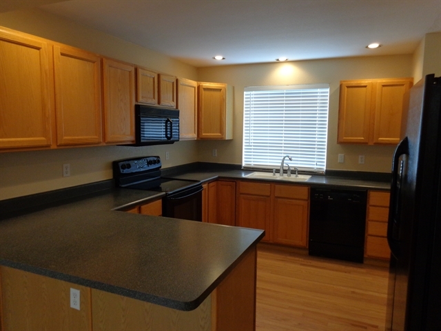 Building Photo - 11077 Needles Ct