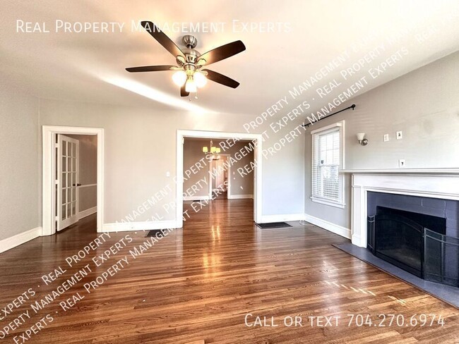 Building Photo - Charming 3BR/1BA home in Charlotte!