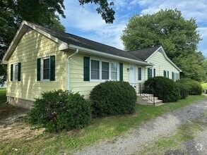 Building Photo - 3844 Little Mastens Corner Rd