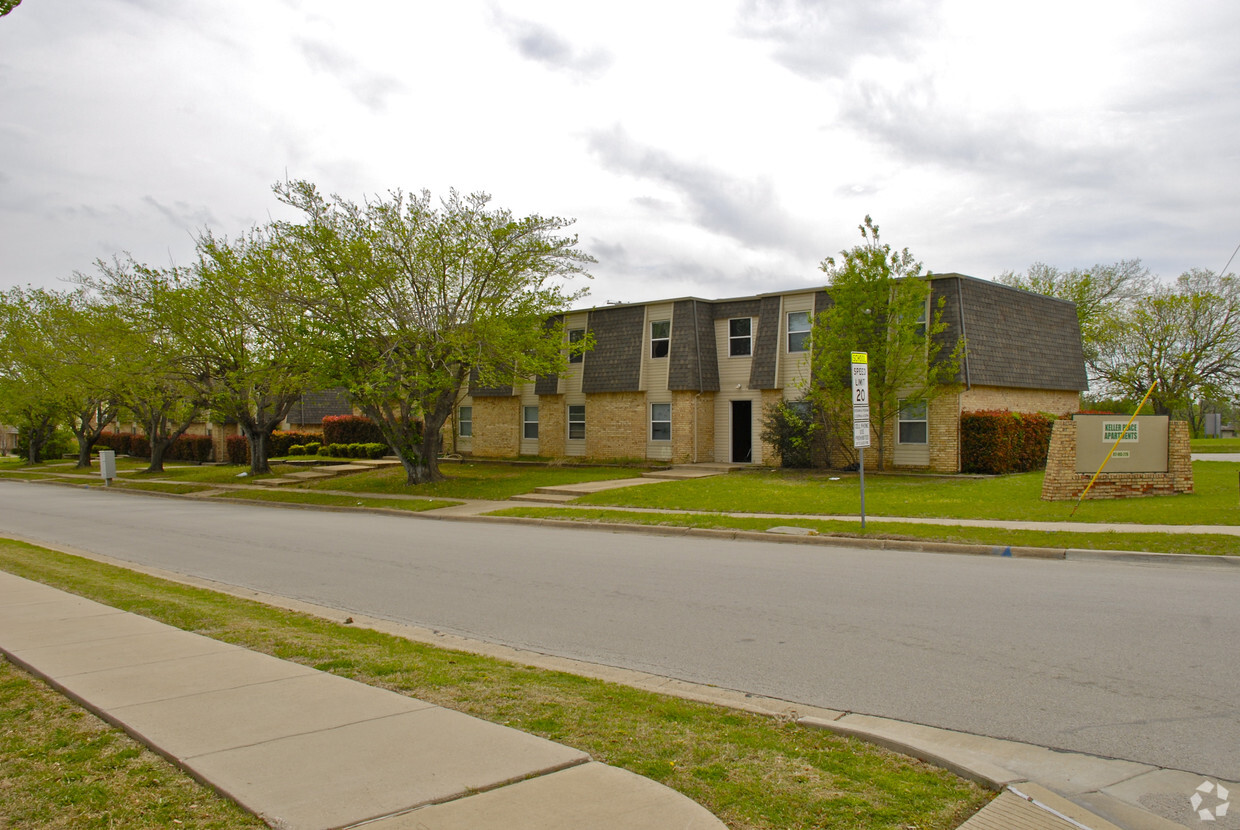 Foto principal - Keller Place Apartments