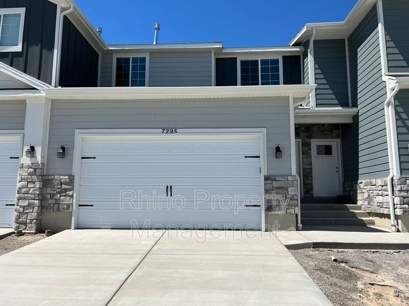 7295 Hidden Loop, Eagle Mountain, UT 84005 Townhome Rentals in Eagle Mountain UT