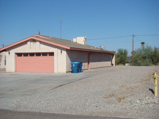 Foto del edificio - PENDING APPROVED APPLICATION!!!-No longer ...
