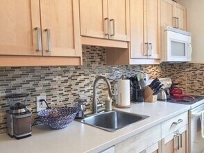 Building Photo - 32 Westgate Rd