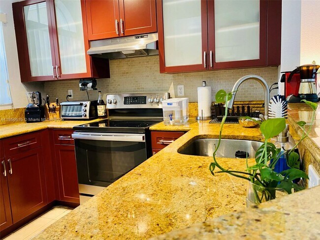 Foto del edificio - 12708 SW 50th St