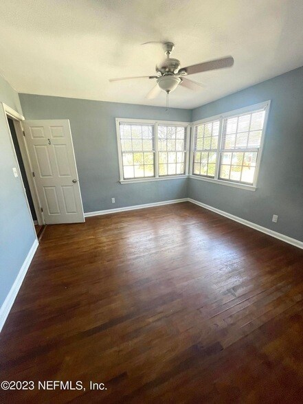 Foto del edificio - 2966 Remington St