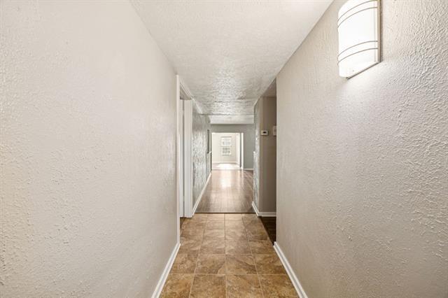 Foto del edificio - 2710 Clover Valley Dr