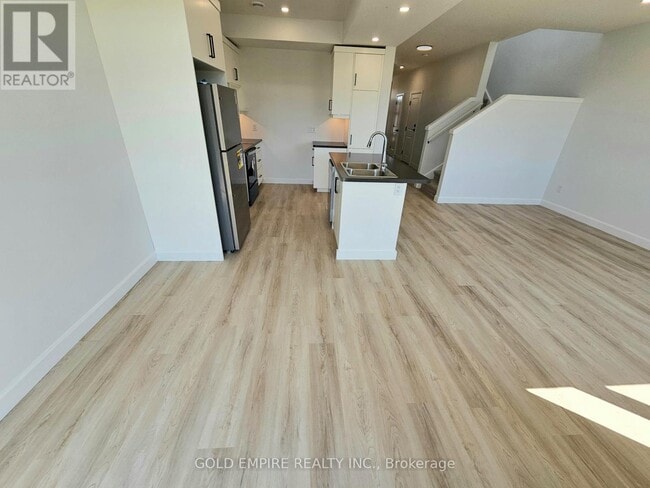 Building Photo - 1151 Hobbs Dr