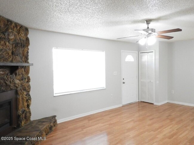 Building Photo - 1006 Wabash Rd SE