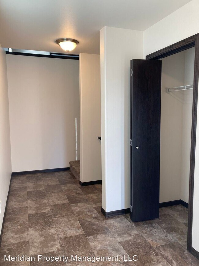 Building Photo - 3 br, 3 bath House - 3541 15th St S