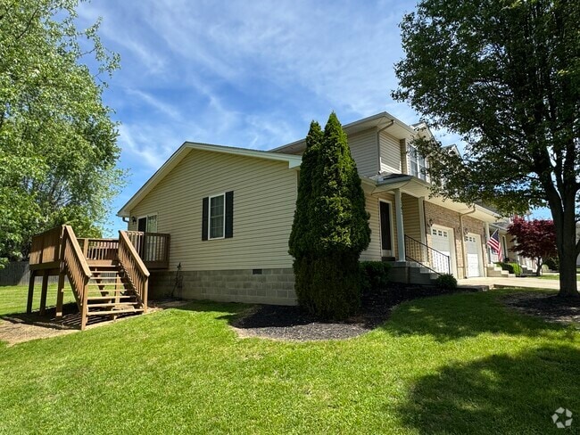 Building Photo - 1343 Easy St