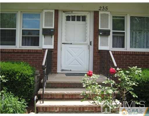 Foto del edificio - 235 Rankin Ave