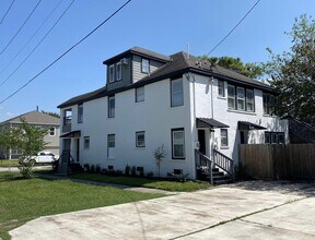 Building Photo - 2802 Palm St